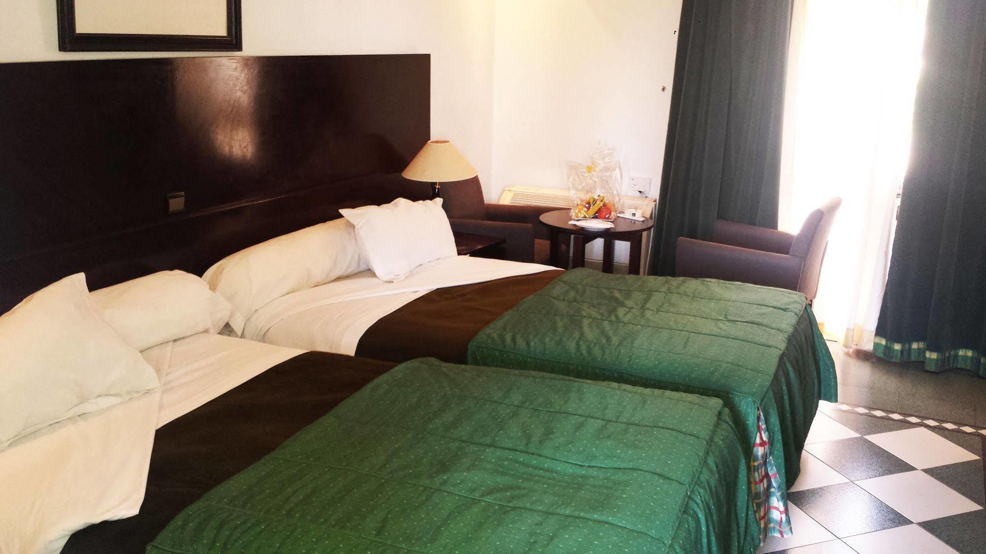 Hotel Ouzoud Бени Мелал Екстериор снимка