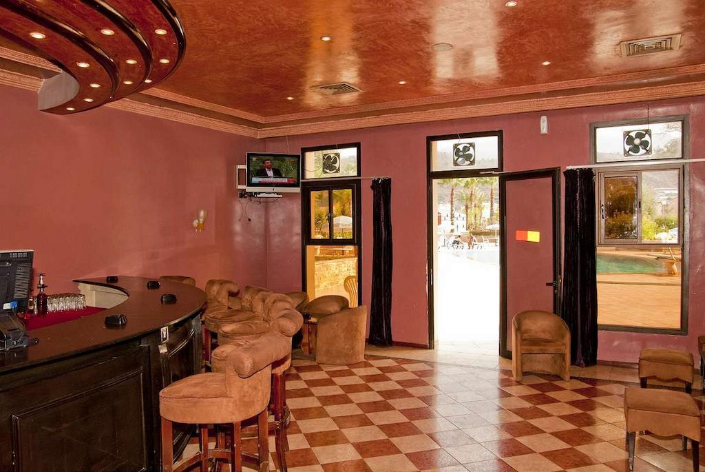 Hotel Ouzoud Бени Мелал Екстериор снимка